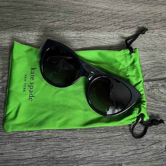 kate spade Accessories - Kate Spade ‘Samantha’ sunglasses